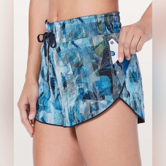 Lululemon Choose A Side Short *3" Sun Dazed Multi Blue / Black Night Size 8 - Picture 3 of 8